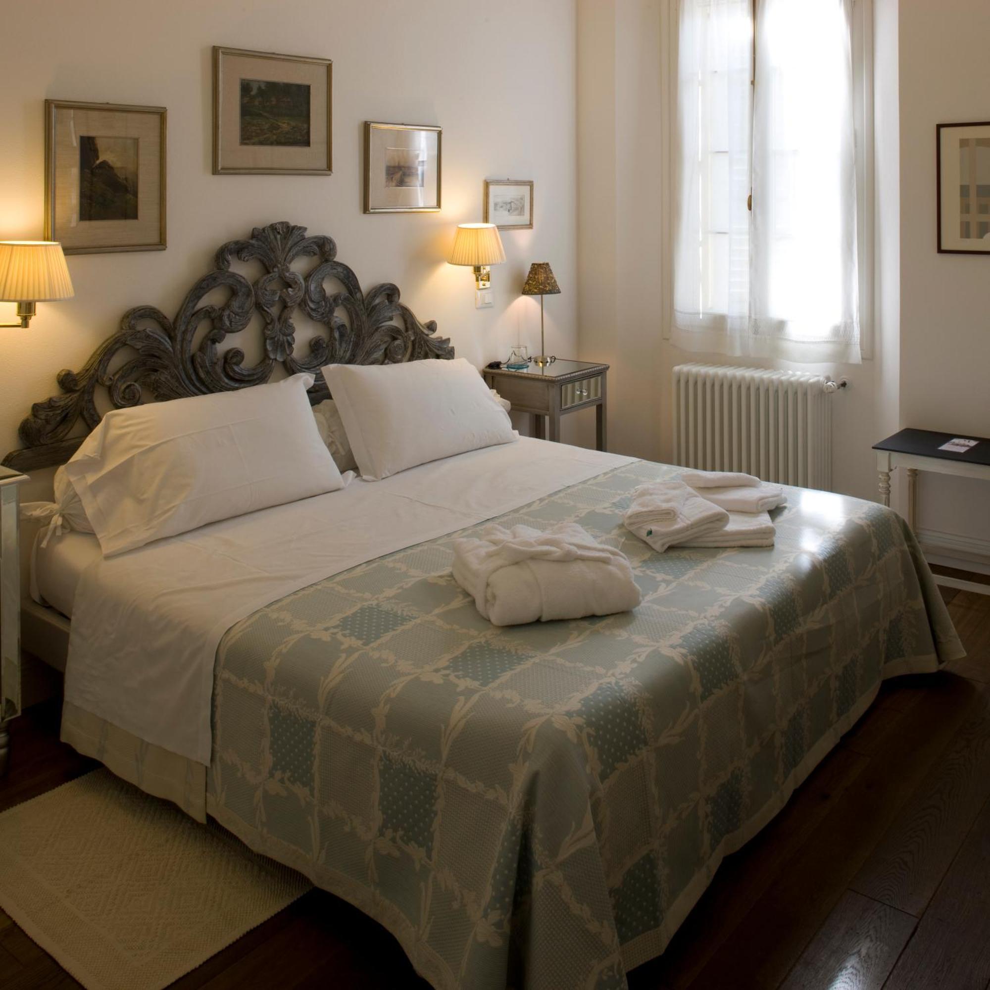 M Club De Luxe B&B Rawenna Zewnętrze zdjęcie